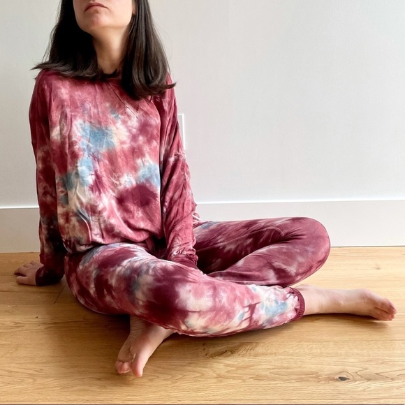 NWT Coord set Young Fabulous & Broke RED Tie Dye  Jogger Set - XS - Picture 3 of 15